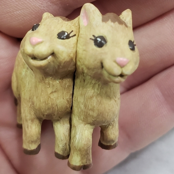 Hallmark Merry Miniatures Noah's Friends Camel Sheep 2 Piece Set 1997 With Box - Picture 6 of 14